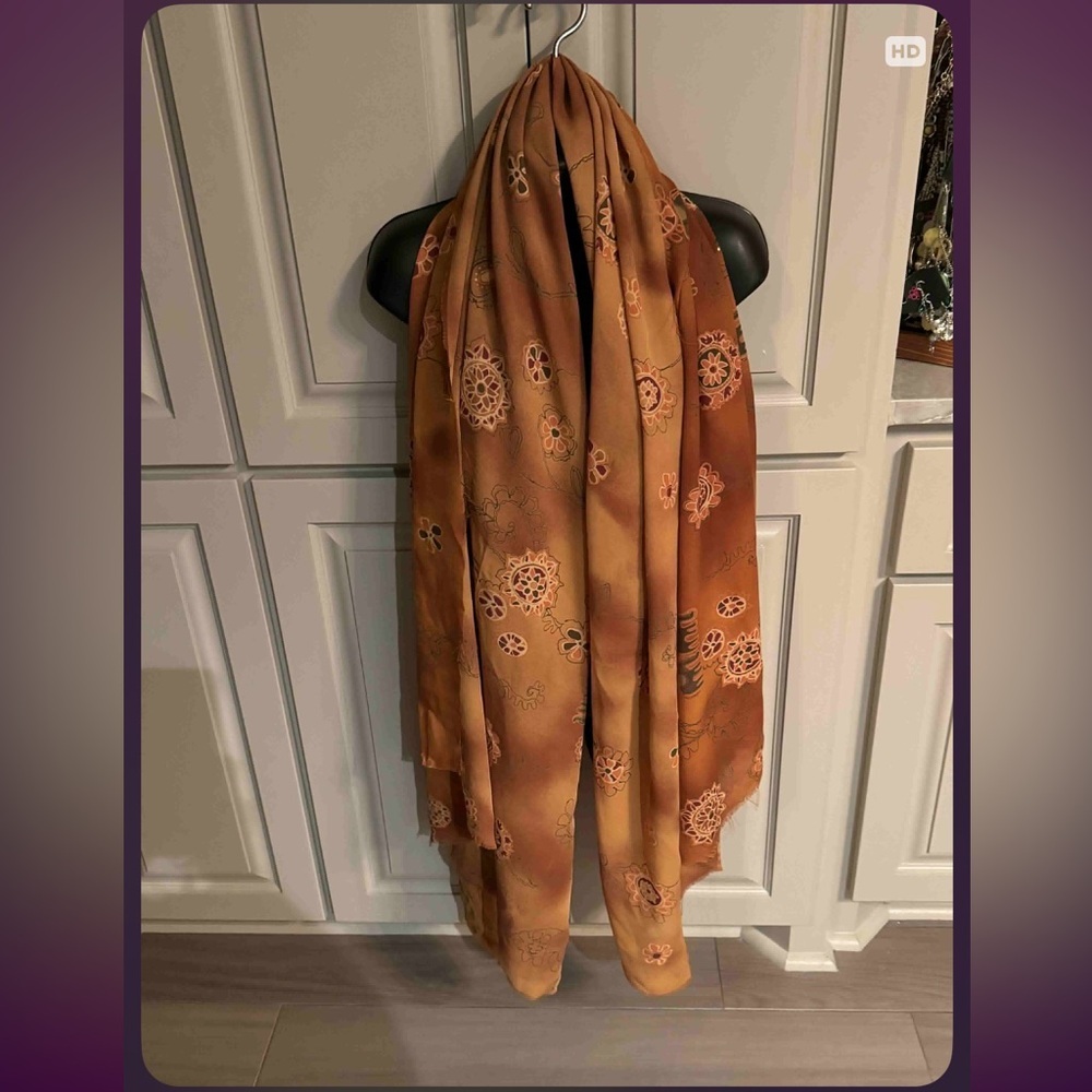 Floral Patterned multi use Scarf